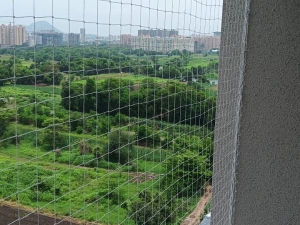 Ensuring Safety and Hygiene: Pigeon Net Installation in Jaripatka, Nagpur – A Modern Solution for a Safer, Cleaner Environment