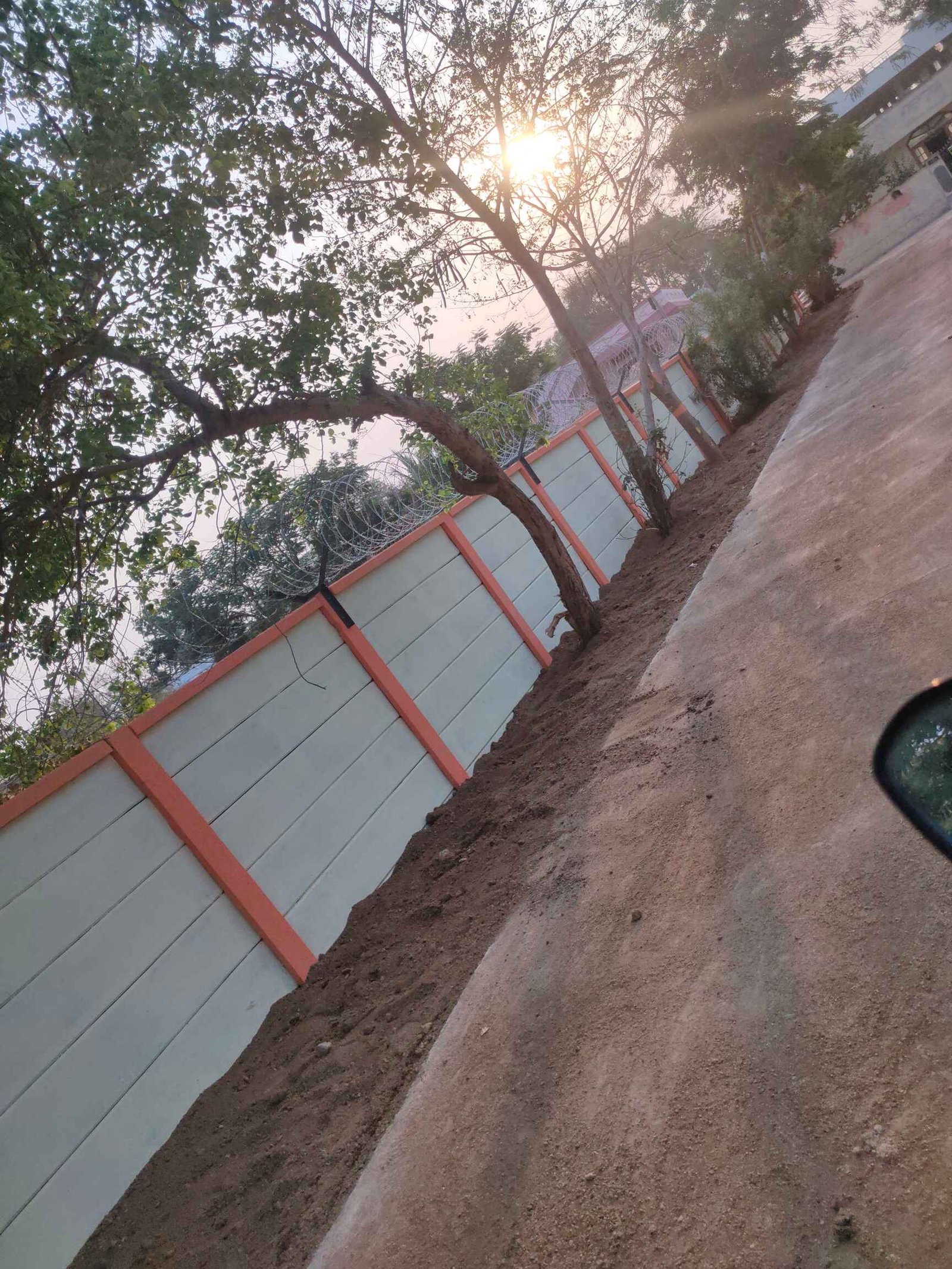 Protecting Homes and Families in Sanjay Nagar, Parbhani: A Guide to Pigeon Nets, Invisible Grills, and Balcony Safety Solutions